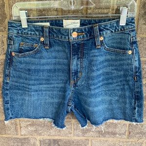 Universal thread size 2 vintage midi shorts. Like new. Never worn.